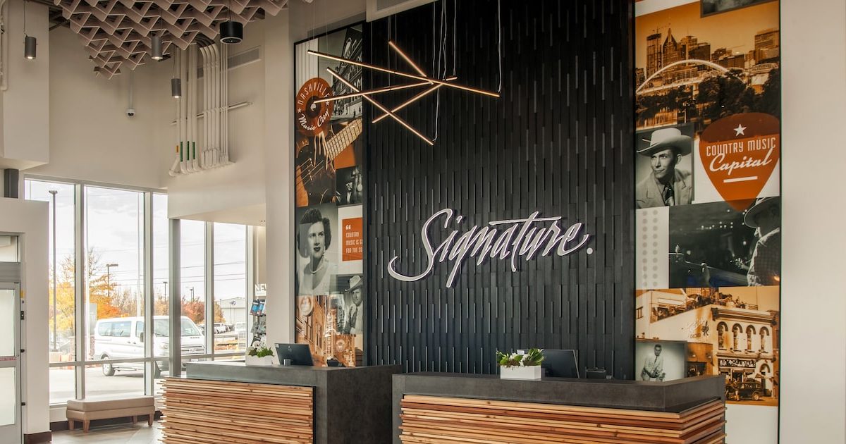 Signature Nashville FBO